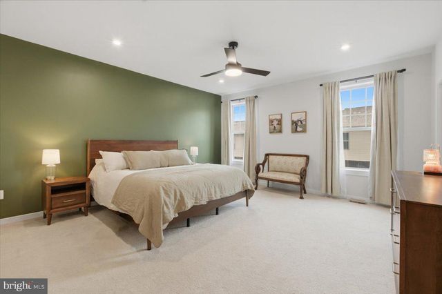 715-B THOMAS LN, Manassas Park, VA 20111