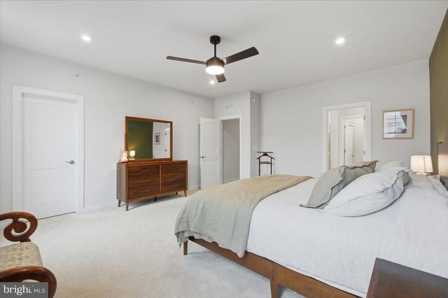 715-B THOMAS LN, Manassas Park, VA 20111