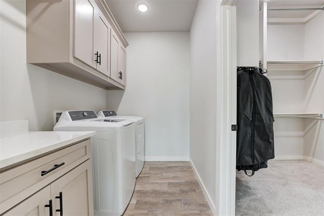 6300 Macarthur Park Circle, Edmond, OK 73012