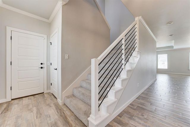 6300 Macarthur Park Circle, Edmond, OK 73012