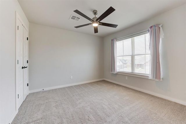 6300 Macarthur Park Circle, Edmond, OK 73012