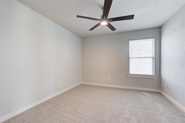 6300 Macarthur Park Circle, Edmond, OK 73012