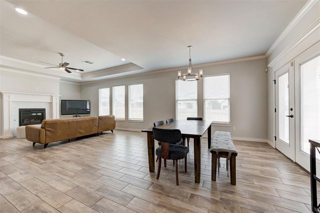 6300 Macarthur Park Circle, Edmond, OK 73012