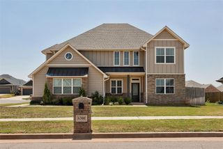 6300 Macarthur Park Circle, Edmond, OK 73012