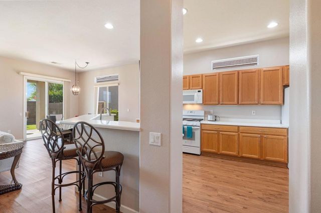 43762 Royal Saint George Drive, Indio, CA 92201