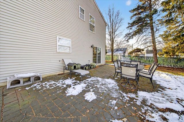 8 N Grand Avenue, Port Reading, NJ 07064