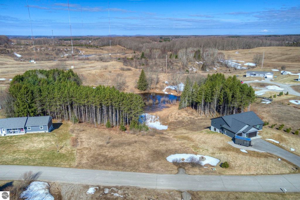 2345 Tyler Hills Drive, Traverse City, MI 49685
