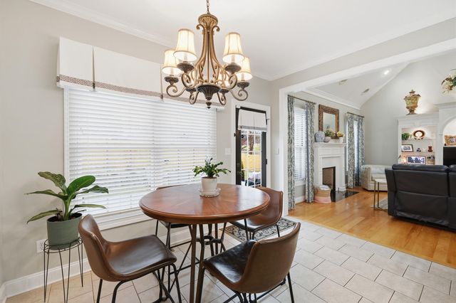 1044 Bay Colony Drive, Richmond, KY 40475