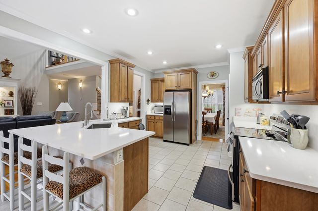 1044 Bay Colony Drive, Richmond, KY 40475