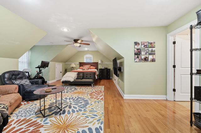 1044 Bay Colony Drive, Richmond, KY 40475