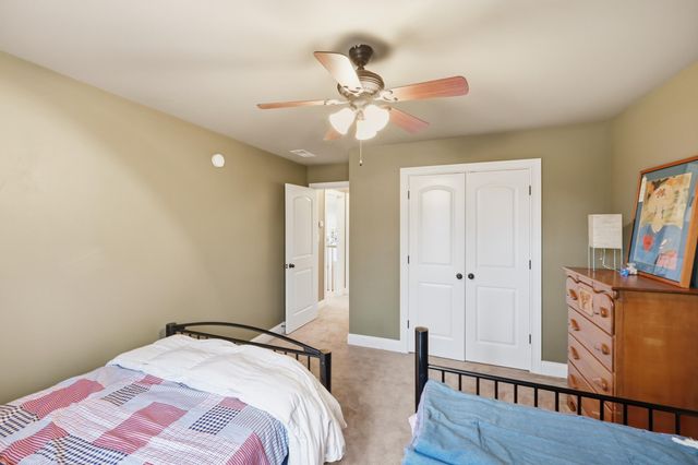 1044 Bay Colony Drive, Richmond, KY 40475