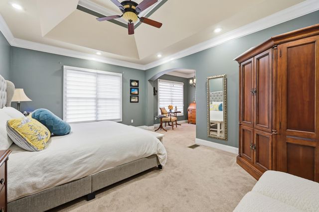 1044 Bay Colony Drive, Richmond, KY 40475