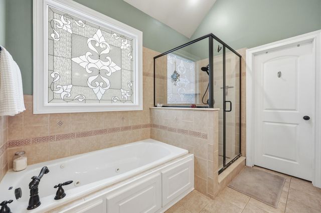 1044 Bay Colony Drive, Richmond, KY 40475