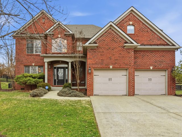 1044 Bay Colony Drive, Richmond, KY 40475