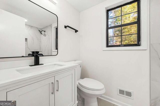 1501 Scott Oaks Court SW, Marietta, GA 30008