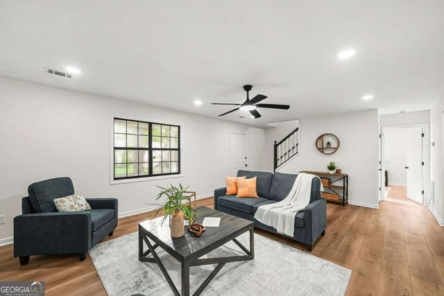 1501 Scott Oaks Court SW, Marietta, GA 30008