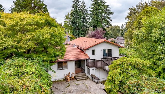 1304 S 286th Street, Federal Way, WA 98003