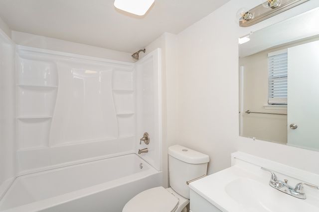 2737 Mill Pond Road, Denton, TX 76209