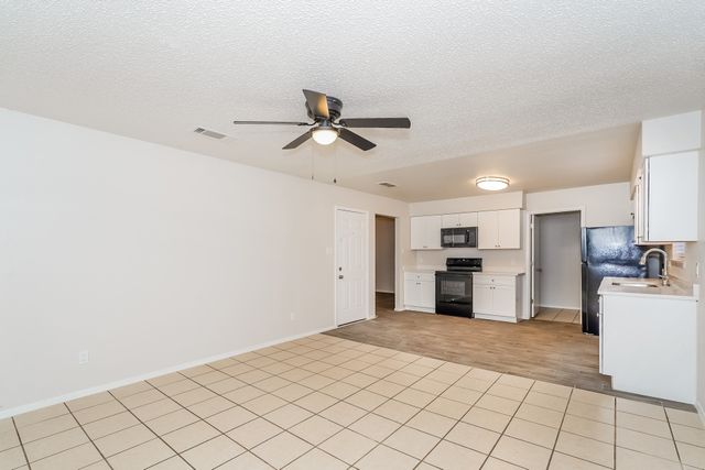 2737 Mill Pond Road, Denton, TX 76209