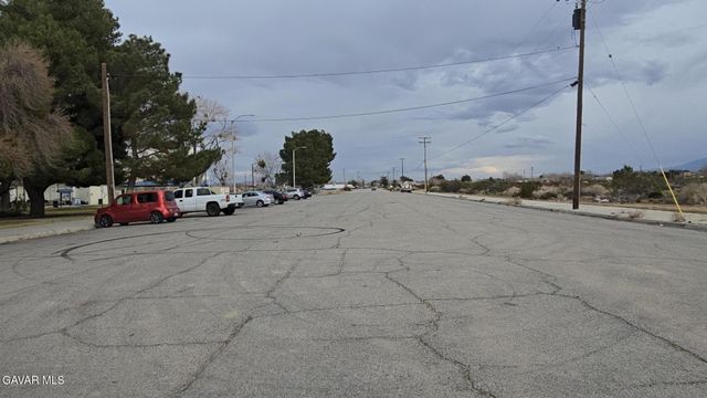 E Vic Avenue R 84th Ste Street, Sun Village, CA 93543