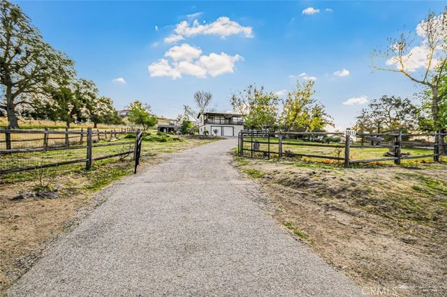 30617 Buckskin, Tehachapi, CA 93561