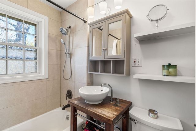 96 Boylston Street 3, Newton, MA 02467