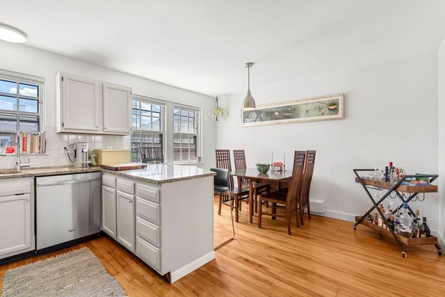 96 Boylston Street 3, Newton, MA 02467