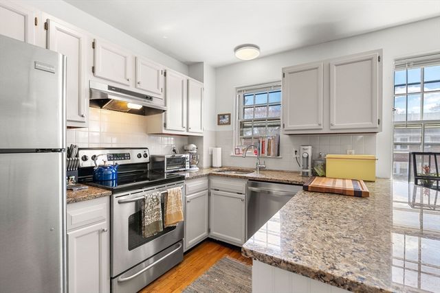 96 Boylston Street 3, Newton, MA 02467