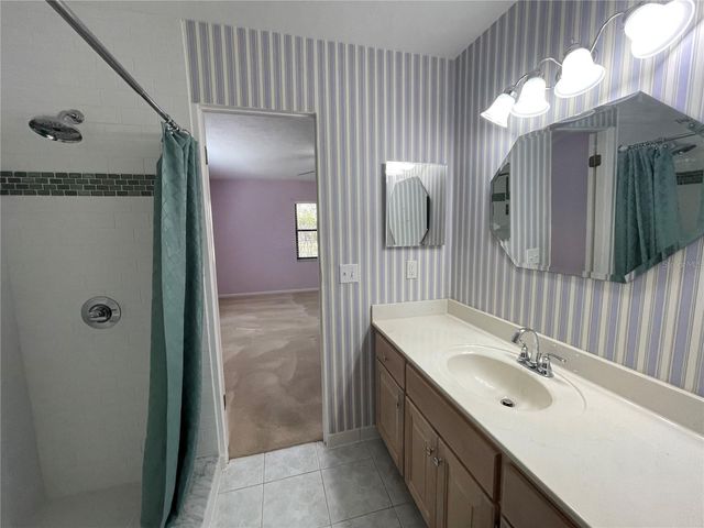 2421 NW 106TH DRIVE, Gainesville, FL 32606