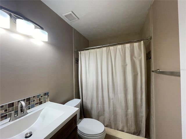 2421 NW 106TH DRIVE, Gainesville, FL 32606