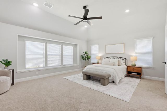 833 Daisy Corner Drive, Little Elm, TX 76227