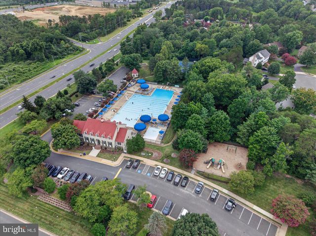 6300 LEE FOREST PATH, Centreville, VA 20120