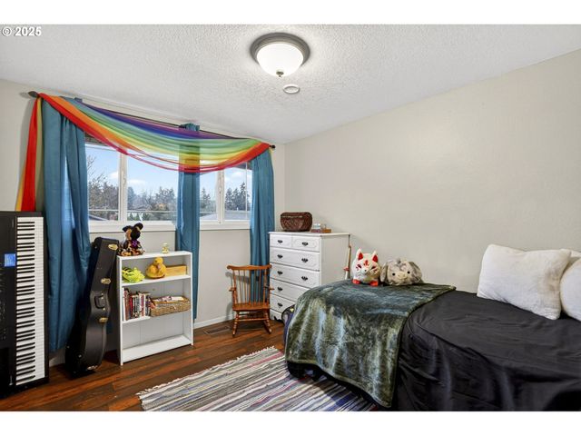 6635 Se DONCASTER Dr, Gladstone, OR 97027