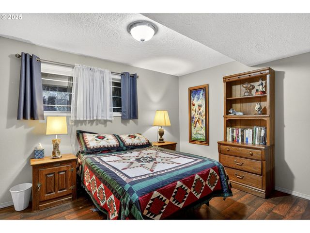 6635 Se DONCASTER Dr, Gladstone, OR 97027