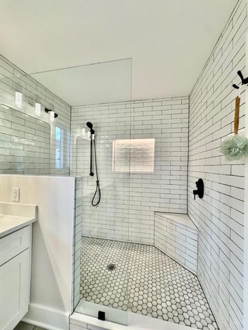 2523 Ridgeland Place, Cincinnati, OH 45212