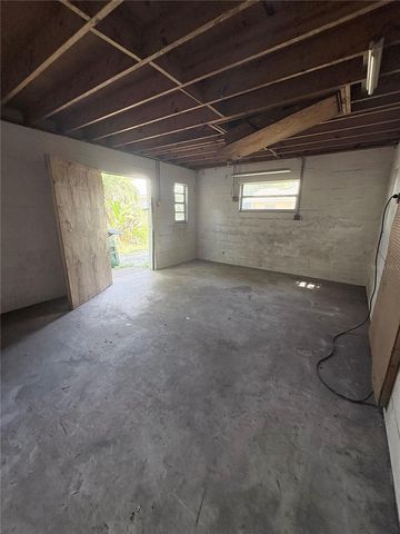 434 AVENUE D SE, Winter Haven, FL 33880