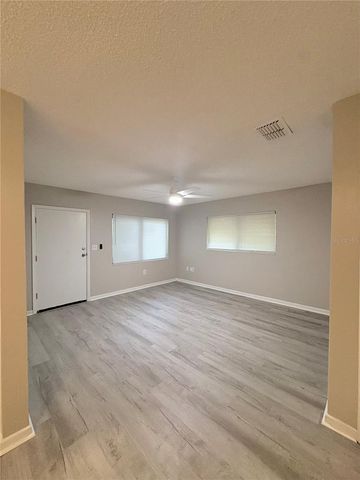 434 AVENUE D SE, Winter Haven, FL 33880