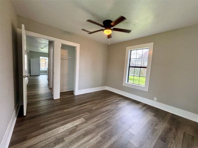 9710 Casa Loma Drive, Houston, TX 77041
