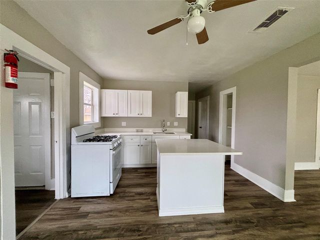 9710 Casa Loma Drive, Houston, TX 77041