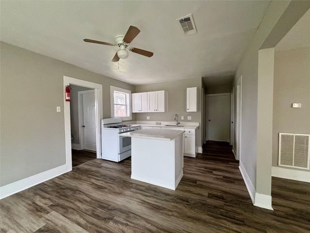 9710 Casa Loma Drive, Houston, TX 77041