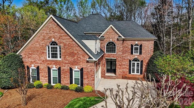 8904 Magnolia Heights Court, Charlotte, NC 28270