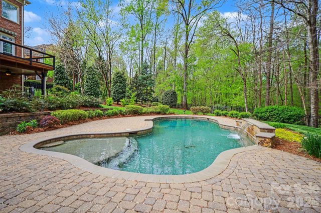 8904 Magnolia Heights Court, Charlotte, NC 28270