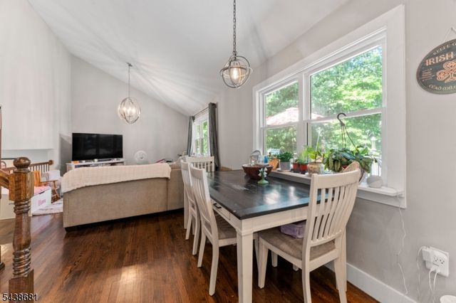 59 Locust Ave, Fanwood Boro, NJ 07023