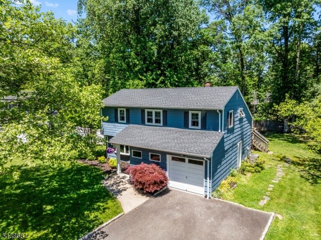 59 Locust Ave, Fanwood Boro, NJ 07023