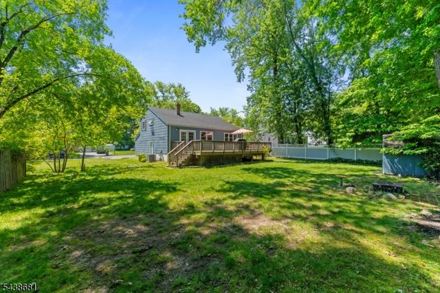 59 Locust Ave, Fanwood Boro, NJ 07023