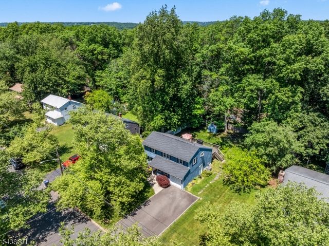 59 Locust Ave, Fanwood Boro, NJ 07023