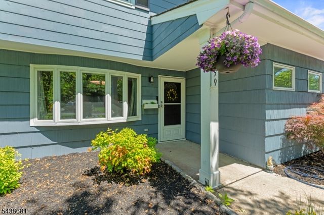 59 Locust Ave, Fanwood Boro, NJ 07023