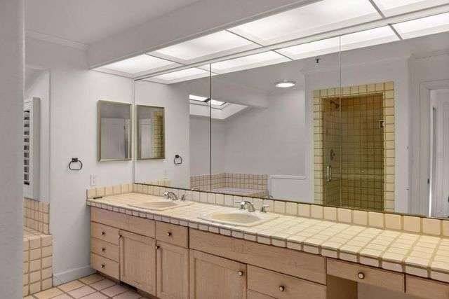 25399 Markham Lane, Salinas, CA 93908