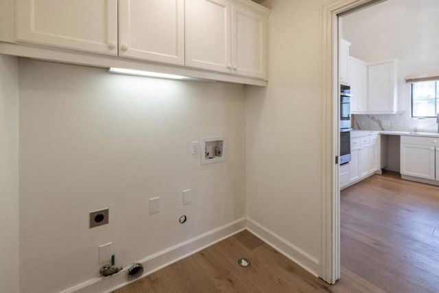 25399 Markham Lane, Salinas, CA 93908