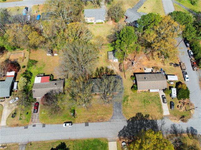111 Le Ann Drive, Easley, SC 29642